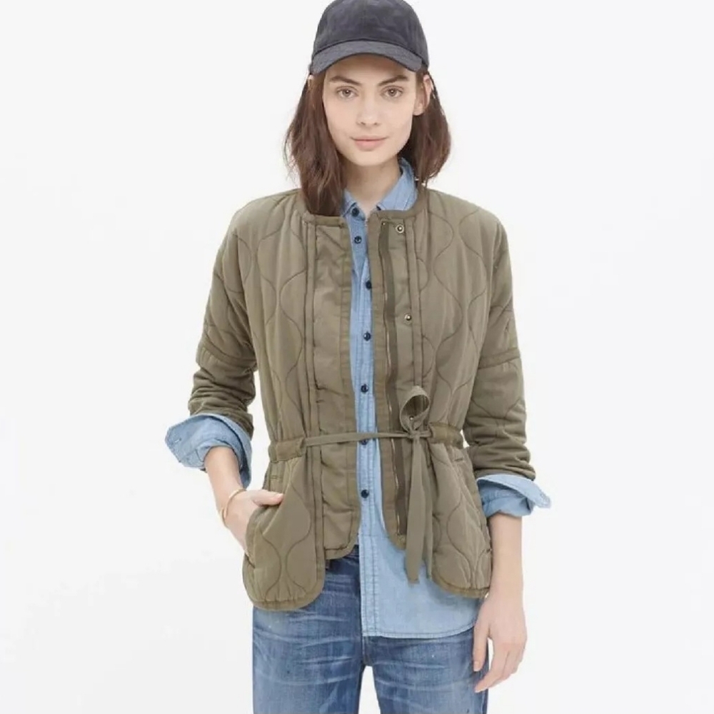 Madewell Quilted Drawstring Military Inspired Jacket in Olive Green